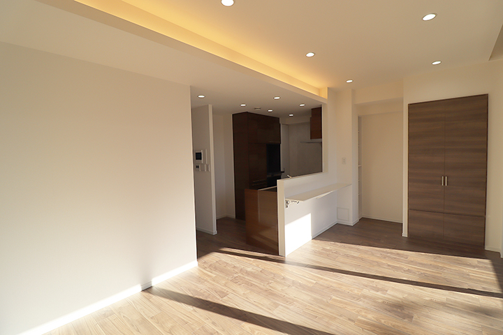 皆が集まるキッチンの前に