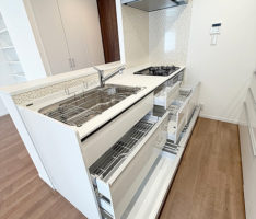 キッチン下収納は仕切り多めのセレクト